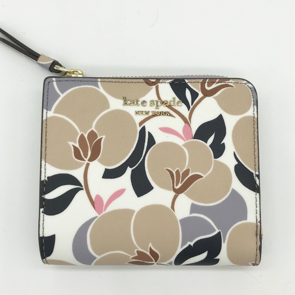 kate spade Handbags - Kate Spade Cameron Bifold Wallet